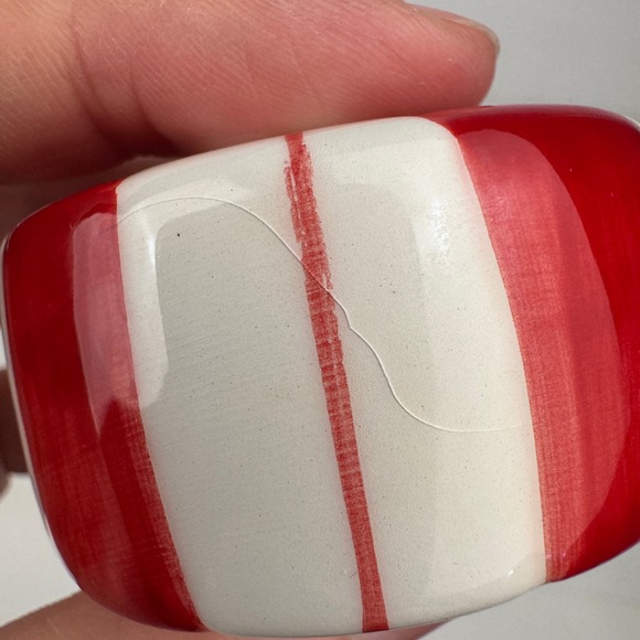 Vtg Peppermit Round Ceramic Salt and Pepper Shakers Red White Tabletop READ - Picture 5 of 10